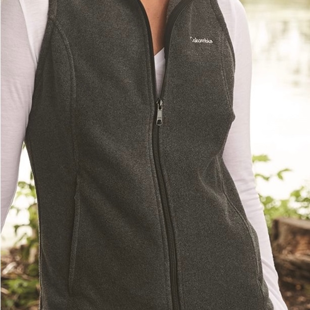 Small Columbia Grey Fleece Vest